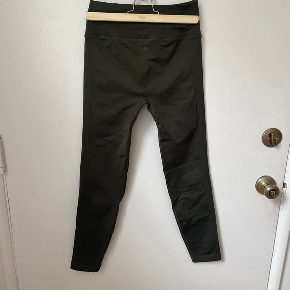 Lululemon Ebb to Street Tight - Picture 4 of 9